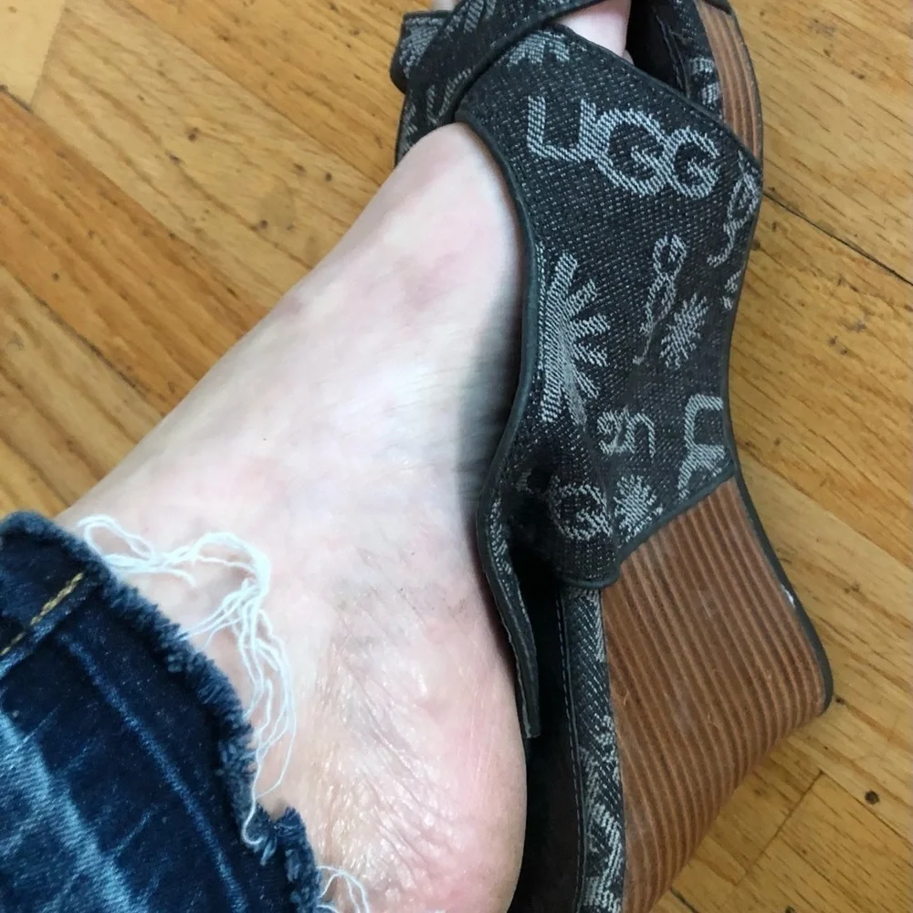 UGG size 10 Black Denim open toe slingback wedge